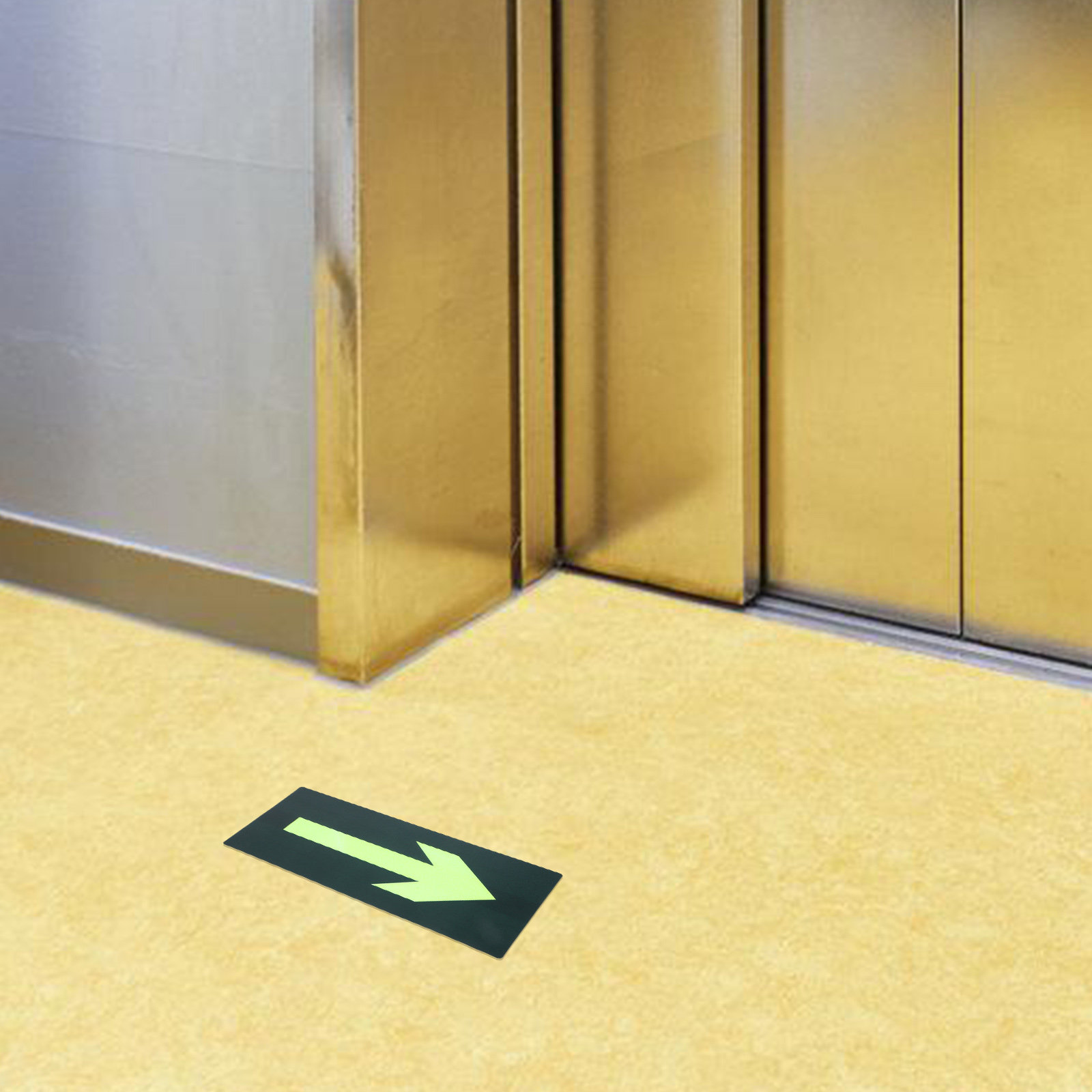 Emergency Exit Sign - 8 Adesivi Impermeabili Fosforescenti a Forma