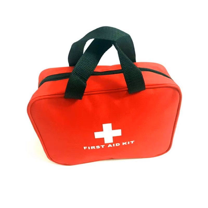 Kit di Pronto Soccorso con Bor - First Aid Bag Kit recensione e prezzo