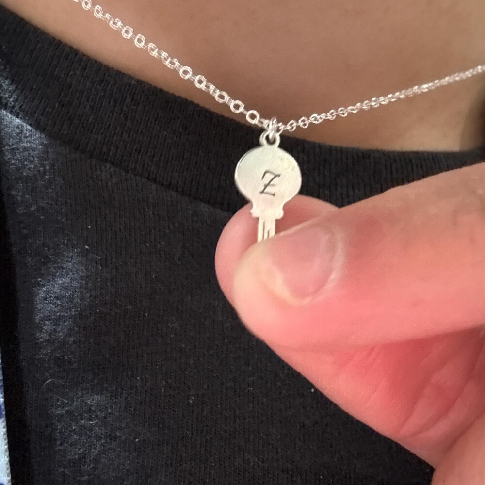 Collana con Ciondolo a Forma d - Personal Alarm Keychain recensione e prezzo